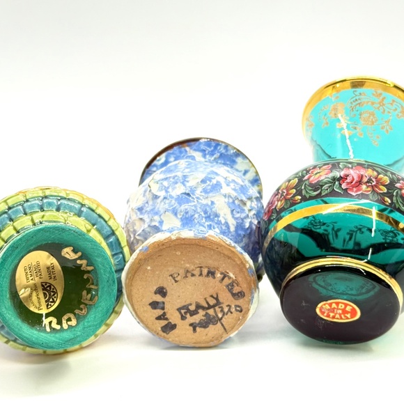 Vintage Mixed Lot of 3 Vases From Italy 3"-4" Vases Handpainted,Numbered & Signe - Picture 6 of 9